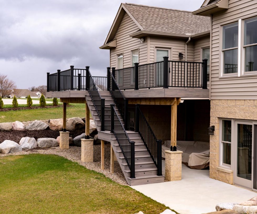 About Buckeye Elite Decks & Fence LLC Sugarcreek, Ohio